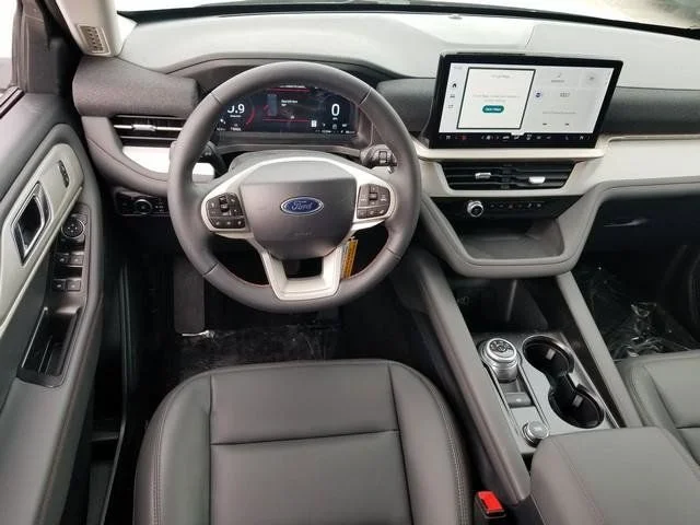 New 2026 Space White Metallic Ford Active image 24