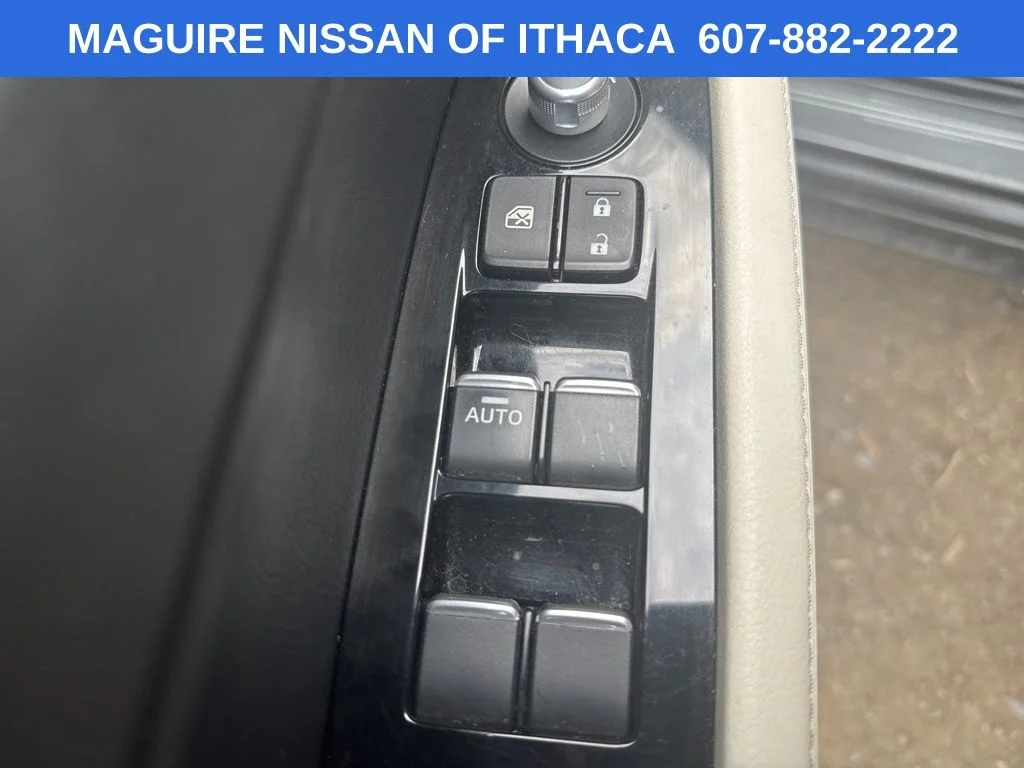 Used 2017 Gray Mazda Grand Touring image 14