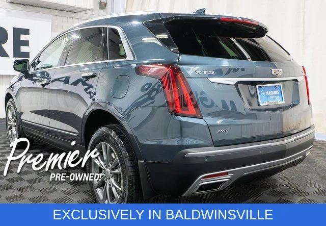 Used 2021 Gray Cadillac Premium Luxury image 7