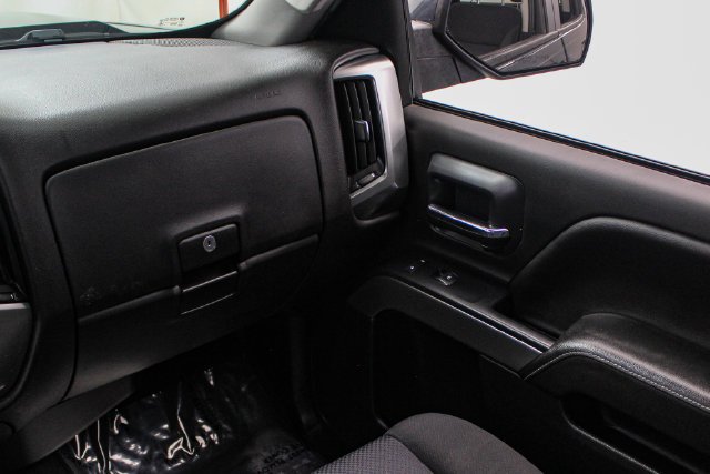 Certified Used 2019 Graphite Metallic Chevrolet LT image 22