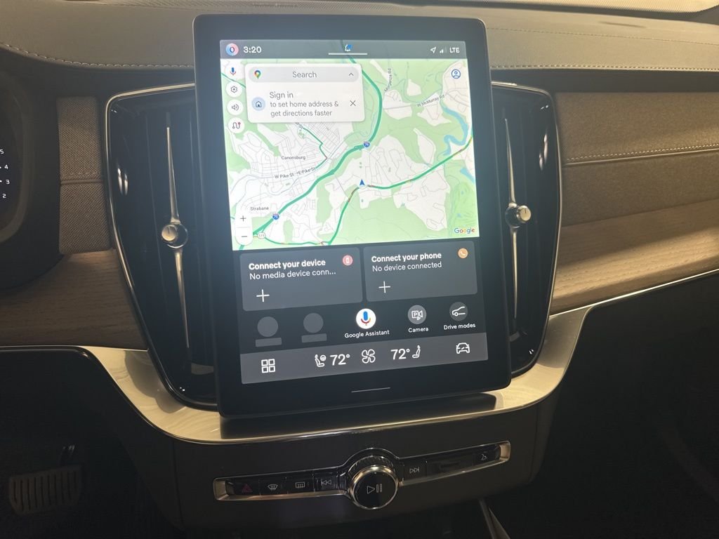 2026 Volvo XC90 Plus - Photo 13