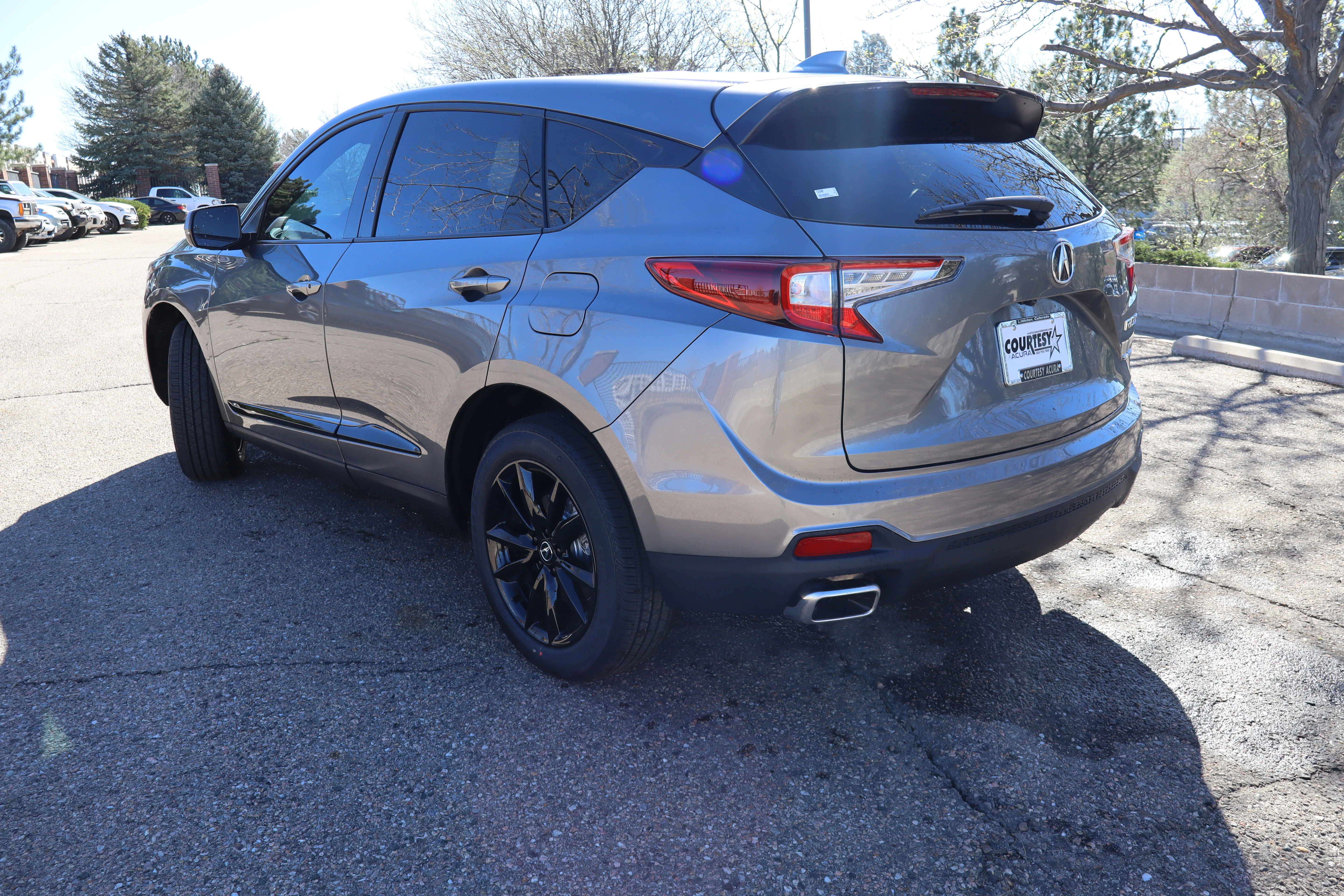 New 2026 Liquid Carbon Metallic Acura 4RDX image 4