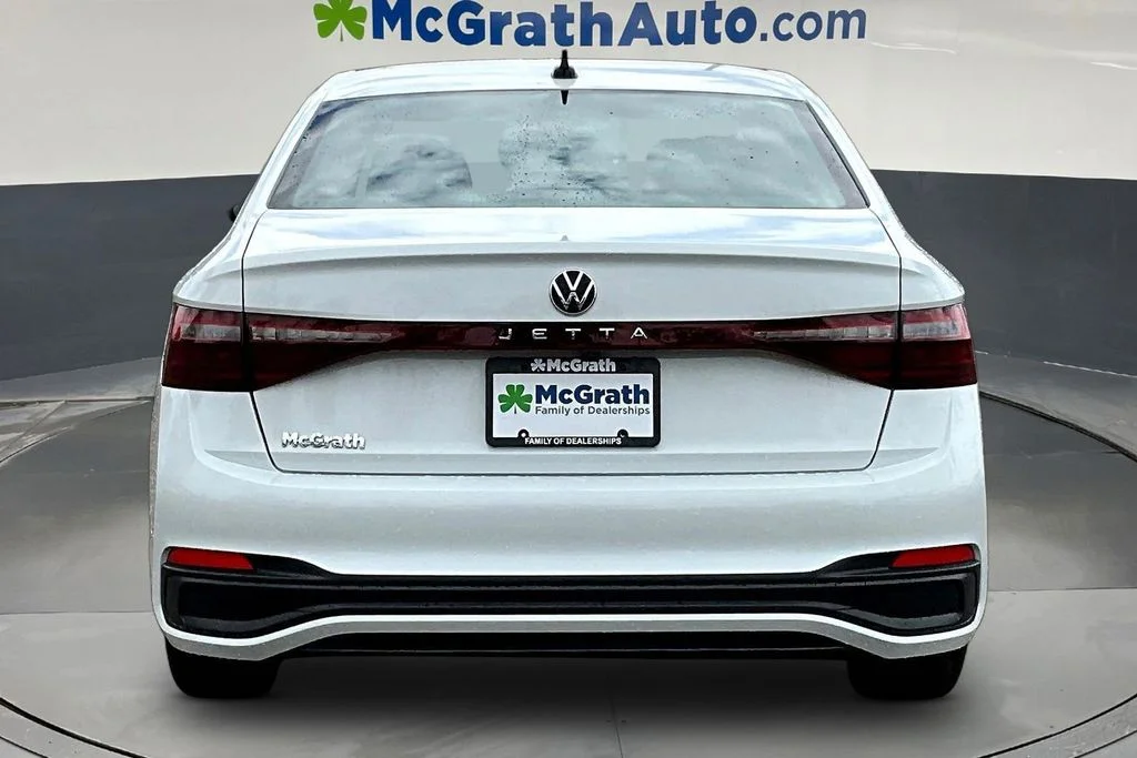 New 2026 Pure White Volkswagen 1.5T Sport image 4