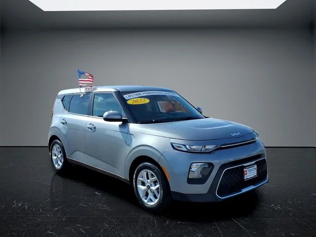 2022 Kia Soul 2.0L LX IVT's photo