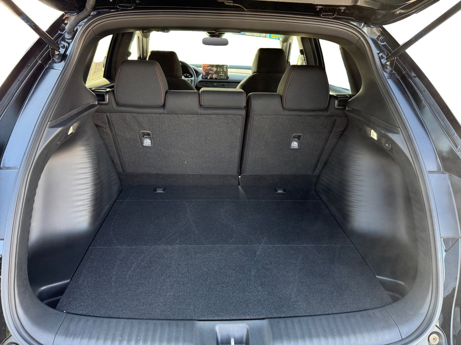 2026 Honda HR-V Sport - Photo 17