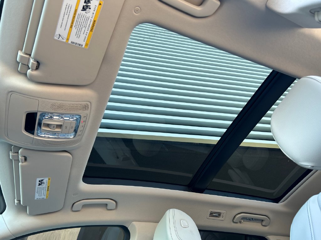 Certified Used 2022 Green Mercedes-Benz GLS 450 image 24