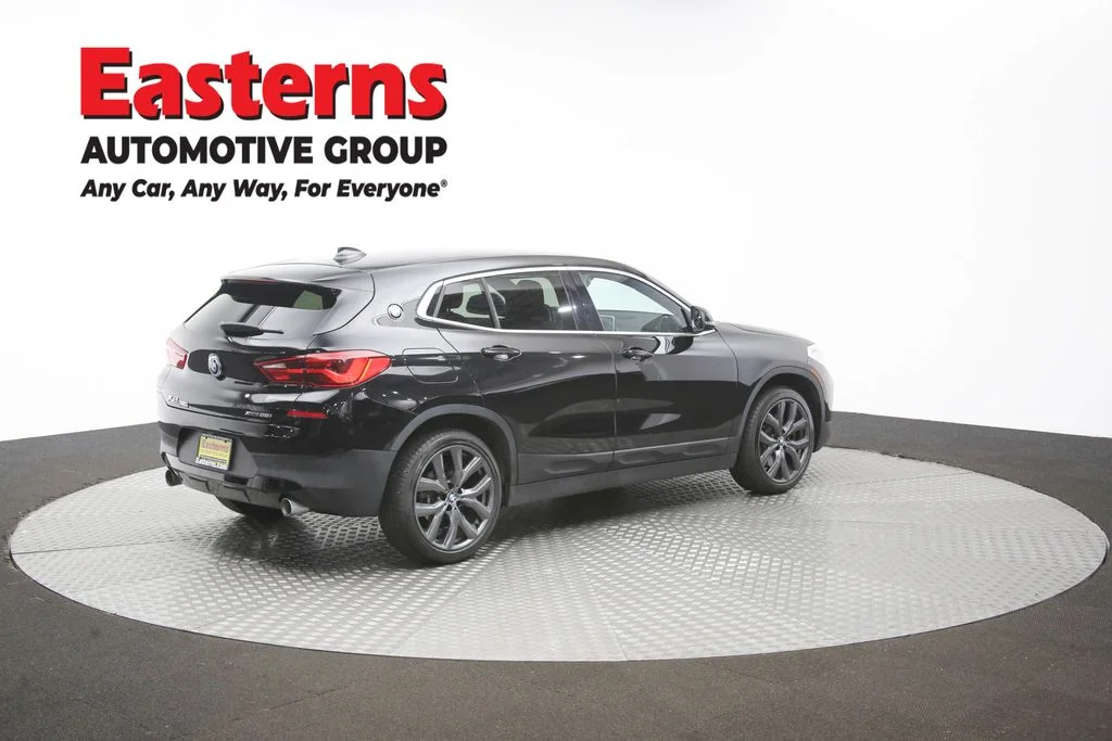 Used 2018 Black BMW xDrive28i image 37