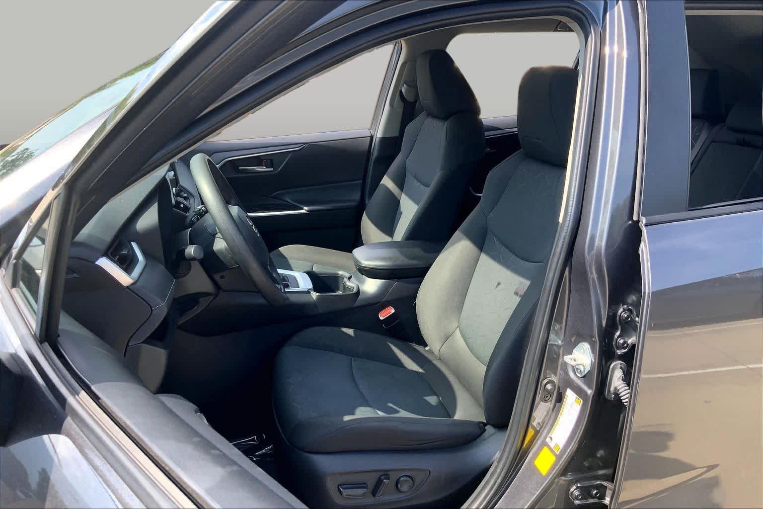 Pre-Owned 2024 Toyota RAV4 XLE