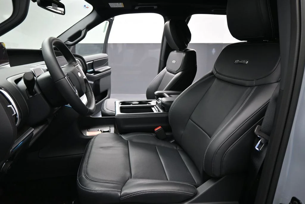 New 2026 Glacier Gray Metallic Tri-Coat Ford Platinum image 9