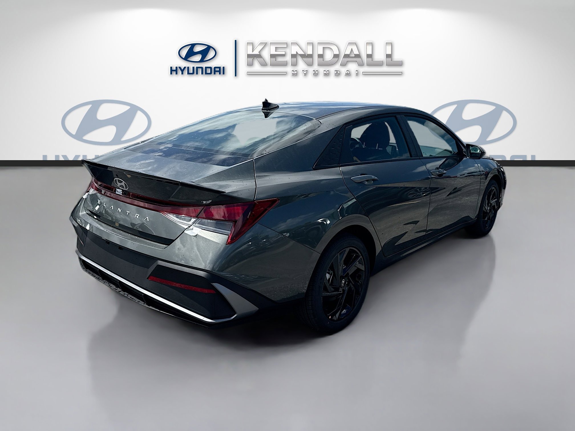 New 2026 Amazon Gray Hyundai SEL Sport image 30