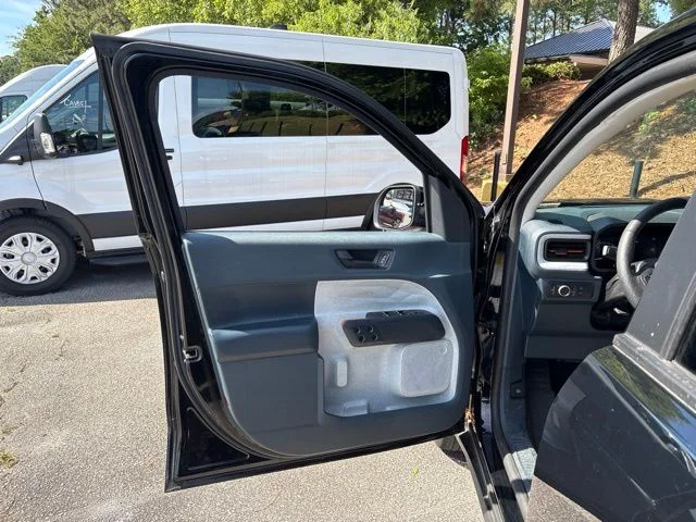 Used 2022 Black Ford XLT image 7