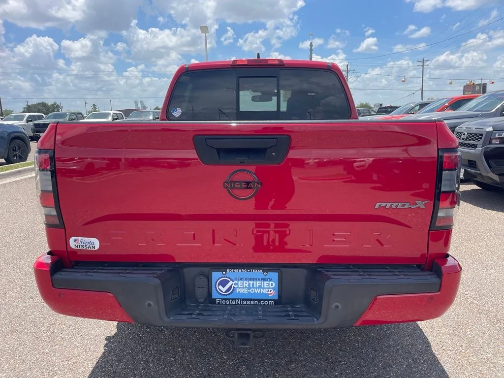 Used 2022 Red Nissan PRO-X image 6