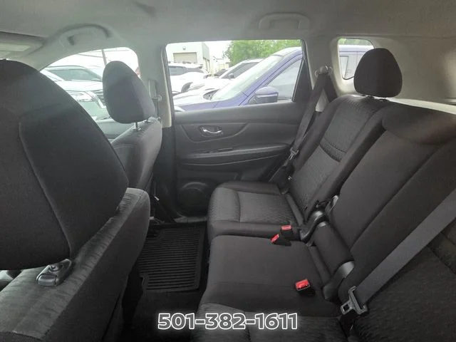 Used 2020 Gray Nissan S image 9