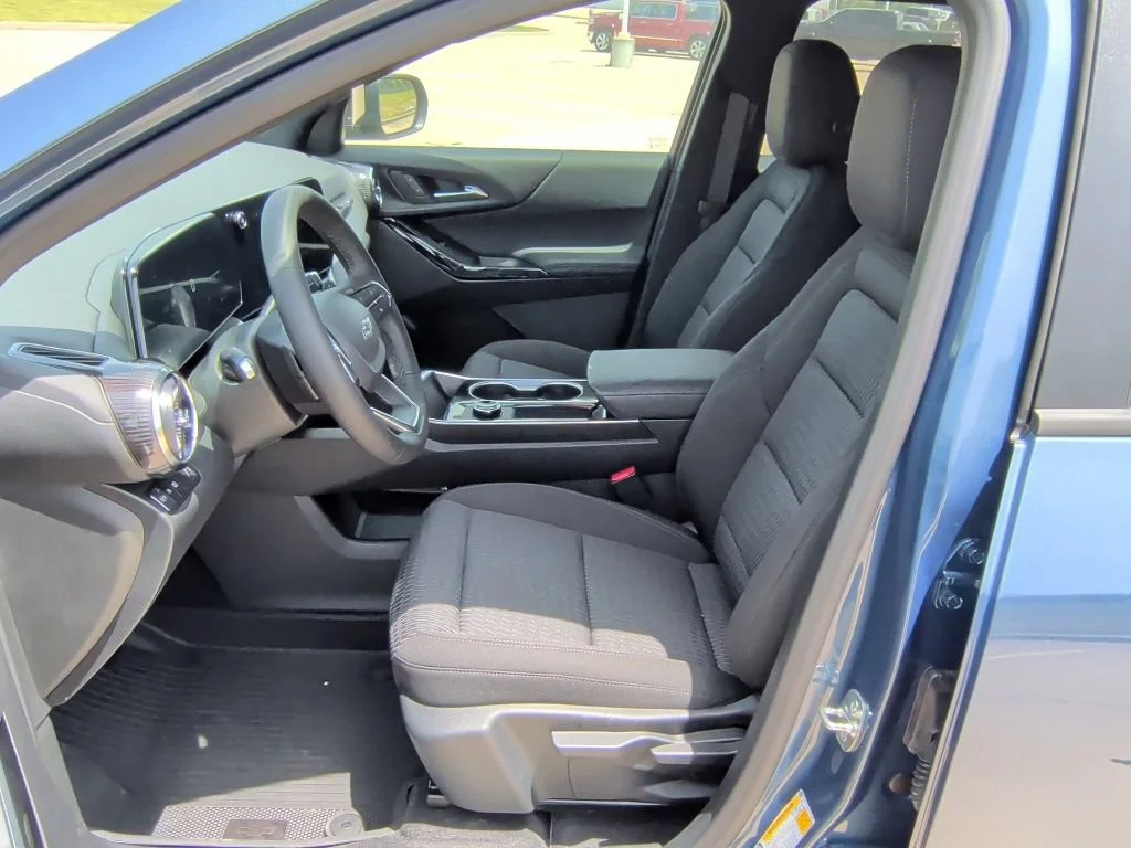 2026 Chevrolet Equinox LT - Photo 12