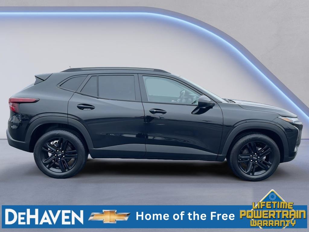 2026 Chevrolet Trax Activ - Photo 4