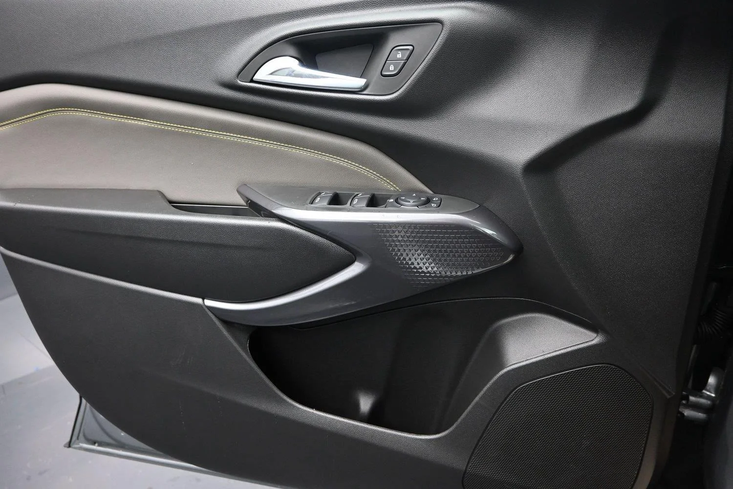 2026 Chevrolet Trax Activ - Photo 17