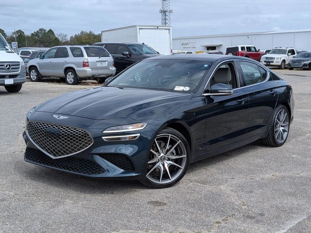 2023 Genesis G70 2.0T Standard's photo
