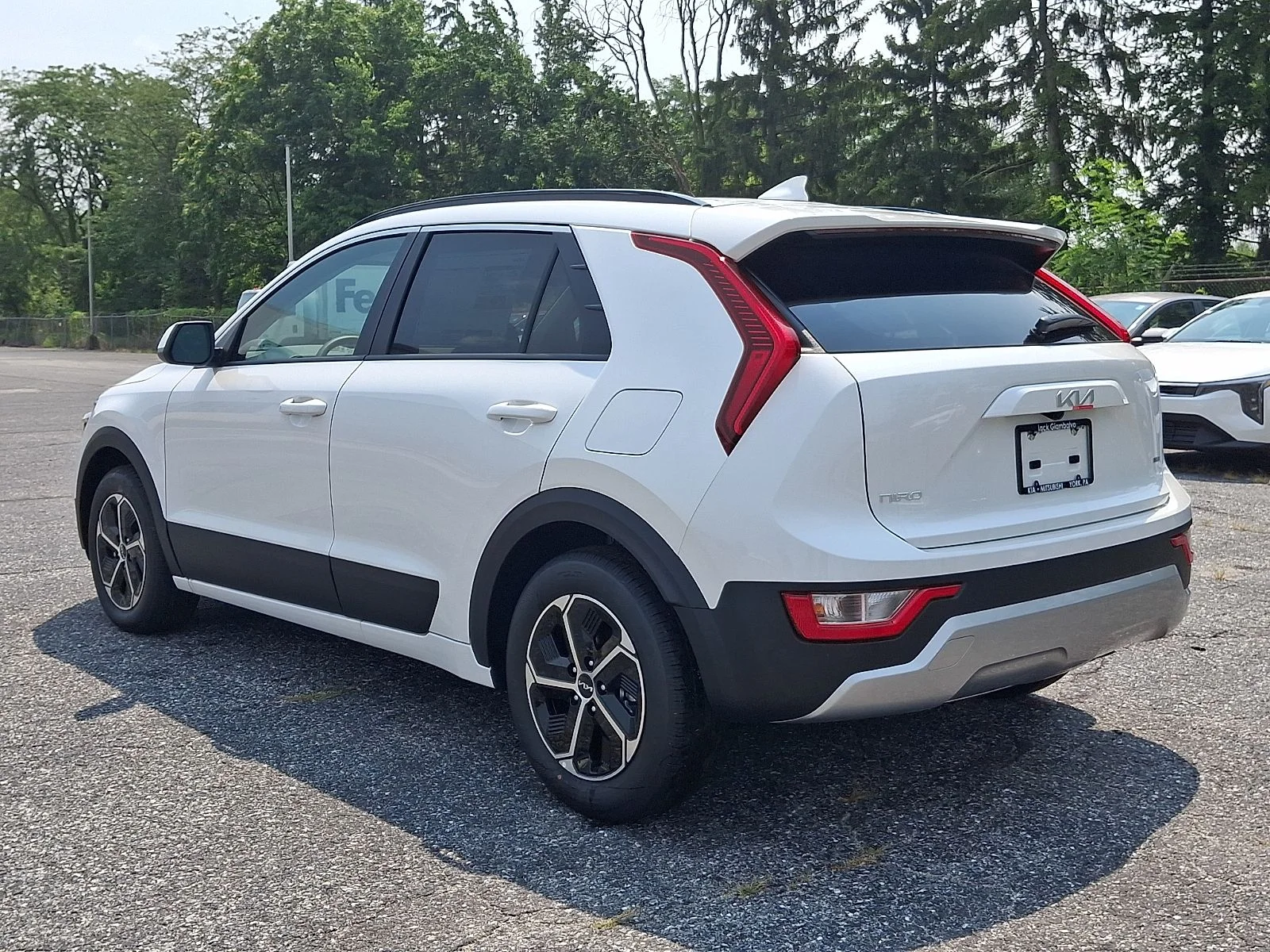 New 2026 White Kia LX image 5