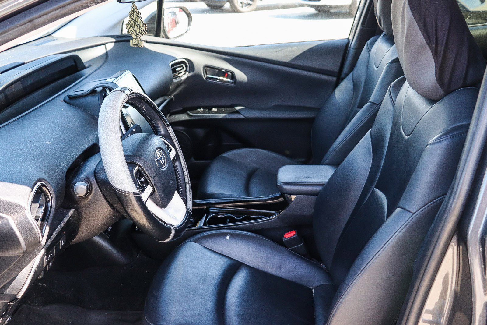 2018 Toyota Prius Prime Premium - Photo 16