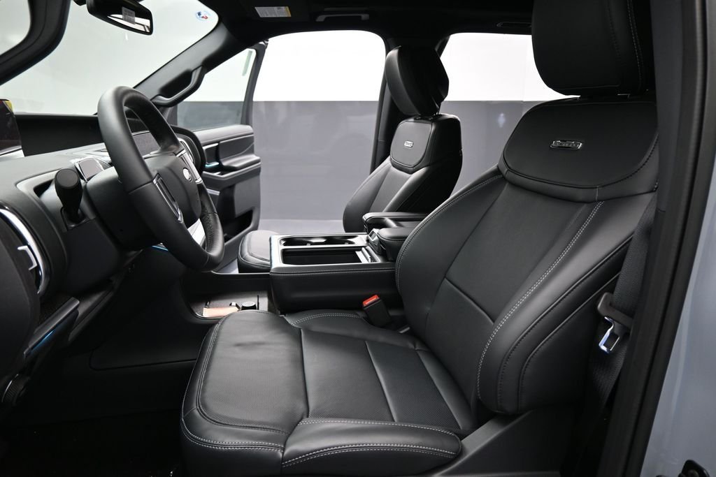 New 2026 Glacier Gray Metallic Tri-Coat Ford Platinum image 9