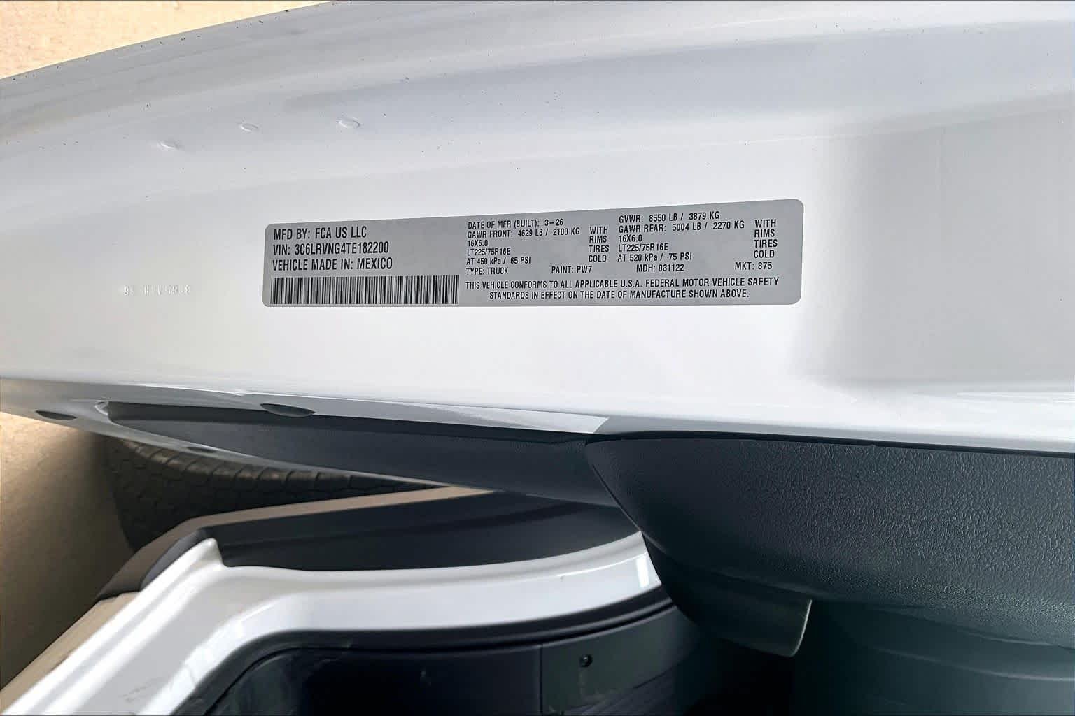New 2026 Bright White Clear-Coat Exterior Paint RAM Tradesman image 21