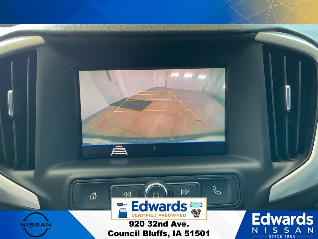 Used 2021 Blue GMC SLE image 25