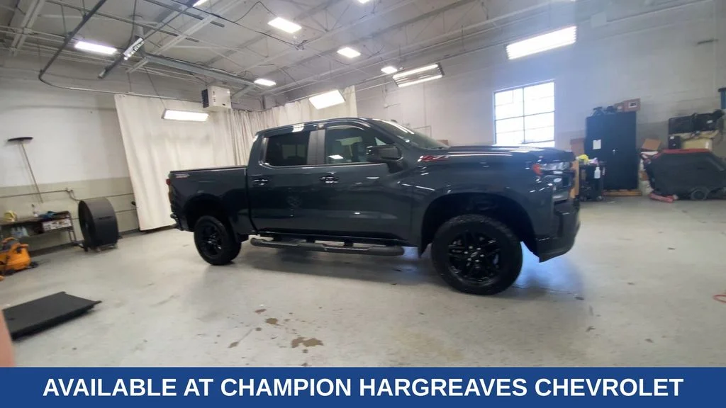 Used 2020 Shadow Gray Metallic Chevrolet LT Trail Boss image 2