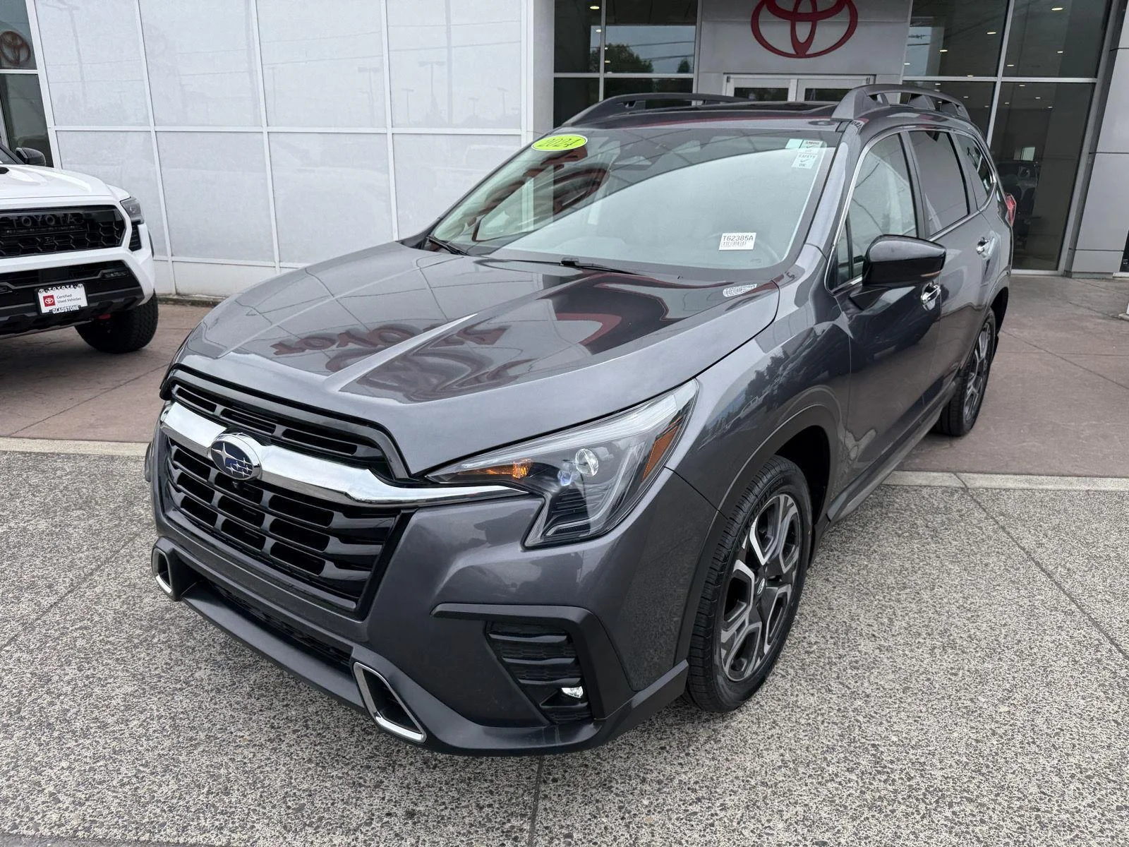 Used 2024 Magnetite Gray Metallic Subaru Touring image 2