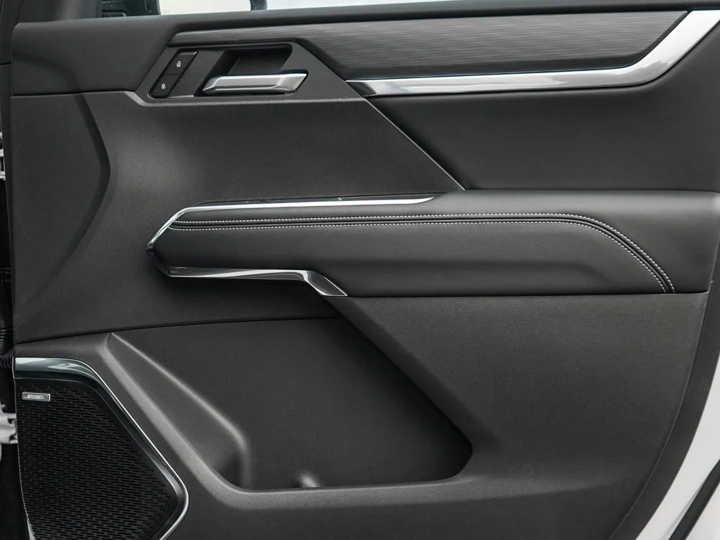 2026 GMC Acadia Elevation - Photo 9