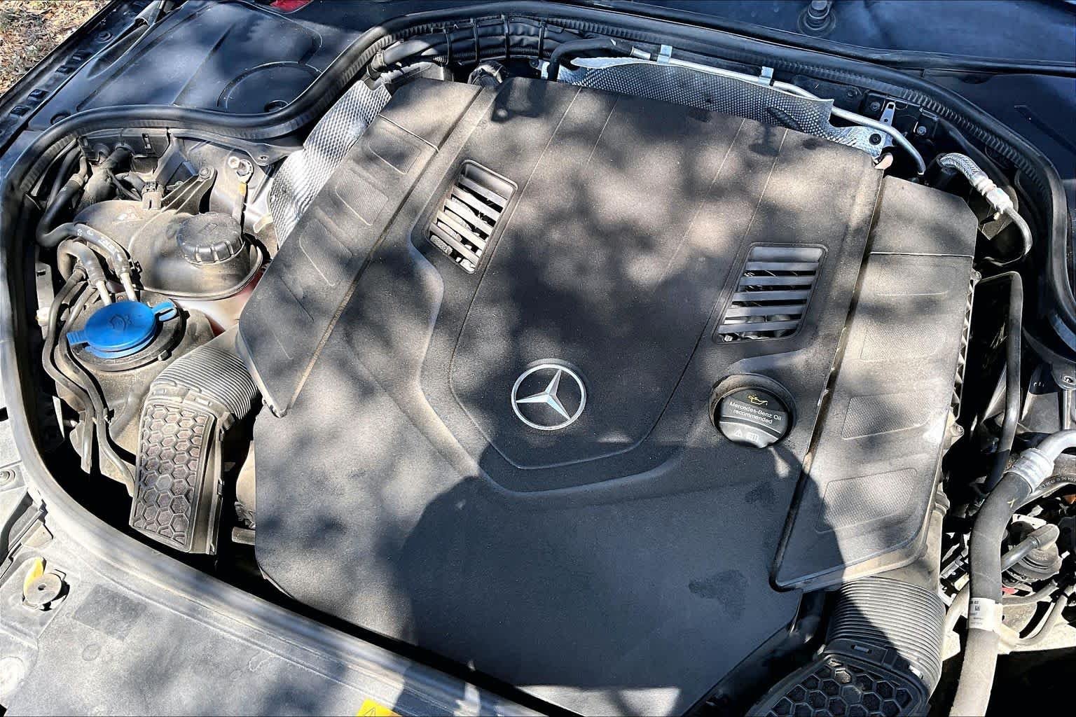 Used 2019 Obsidian Black Metallic Mercedes-Benz S 560 image 33