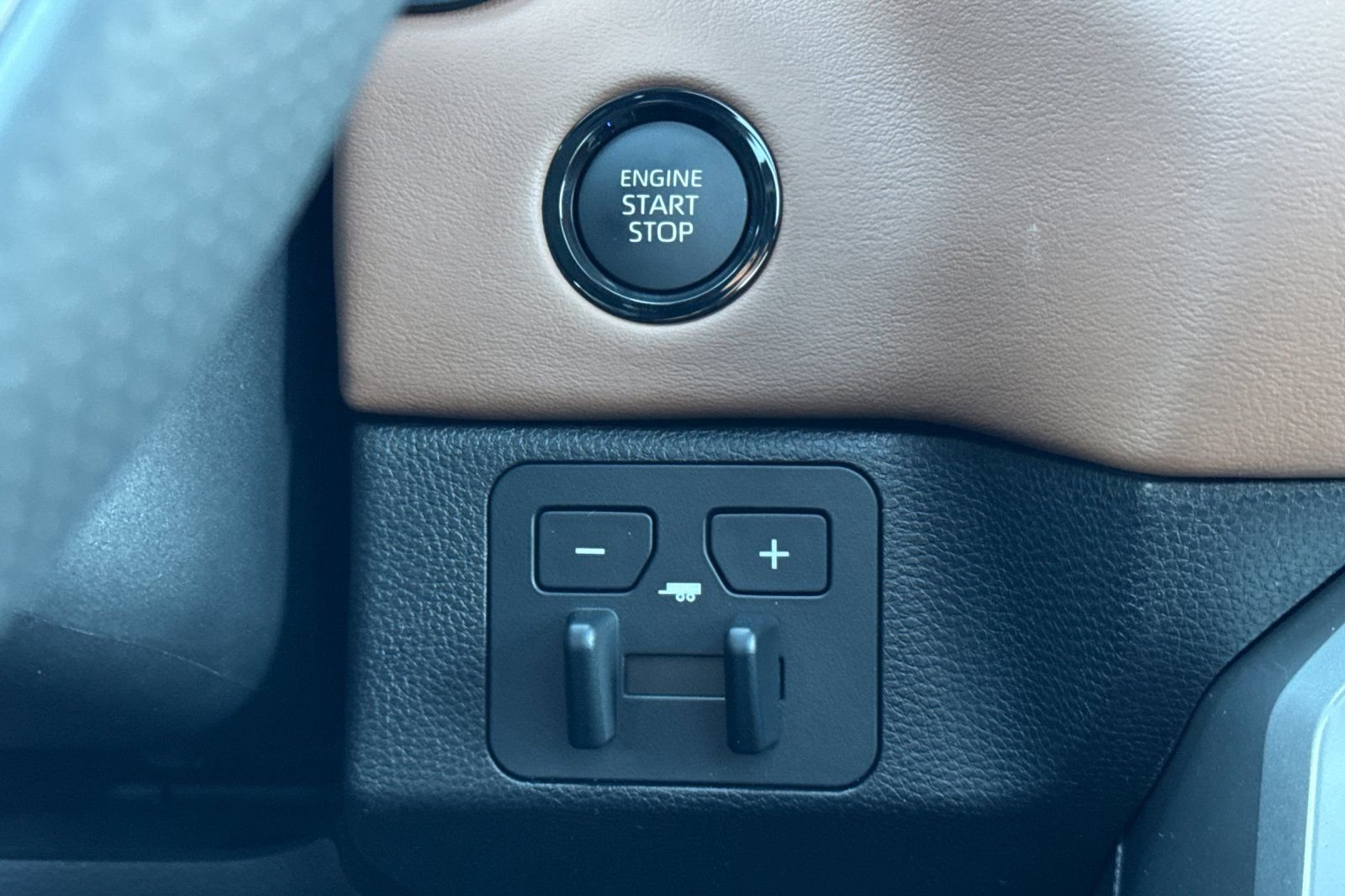 2025 Toyota Tundra 1794 Edition - Photo 24