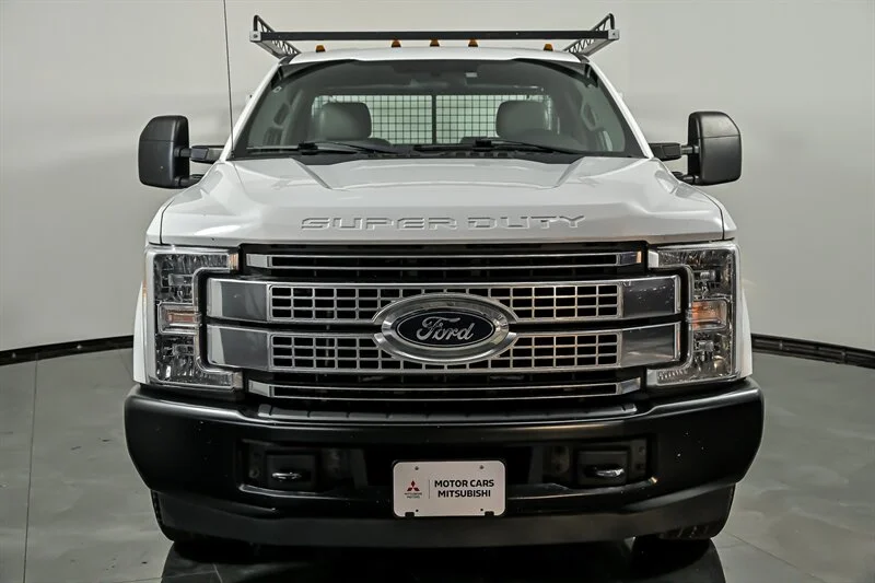 Used 2017 Oxford White Ford XL image 4