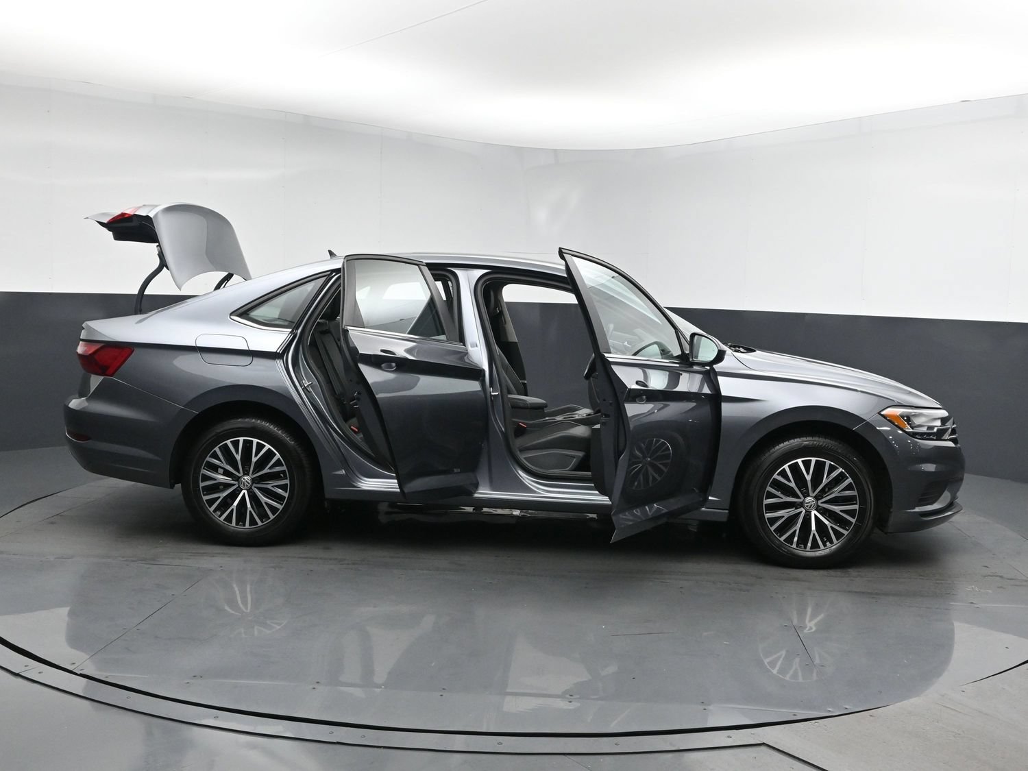 Used 2021 Gray Volkswagen  image 26