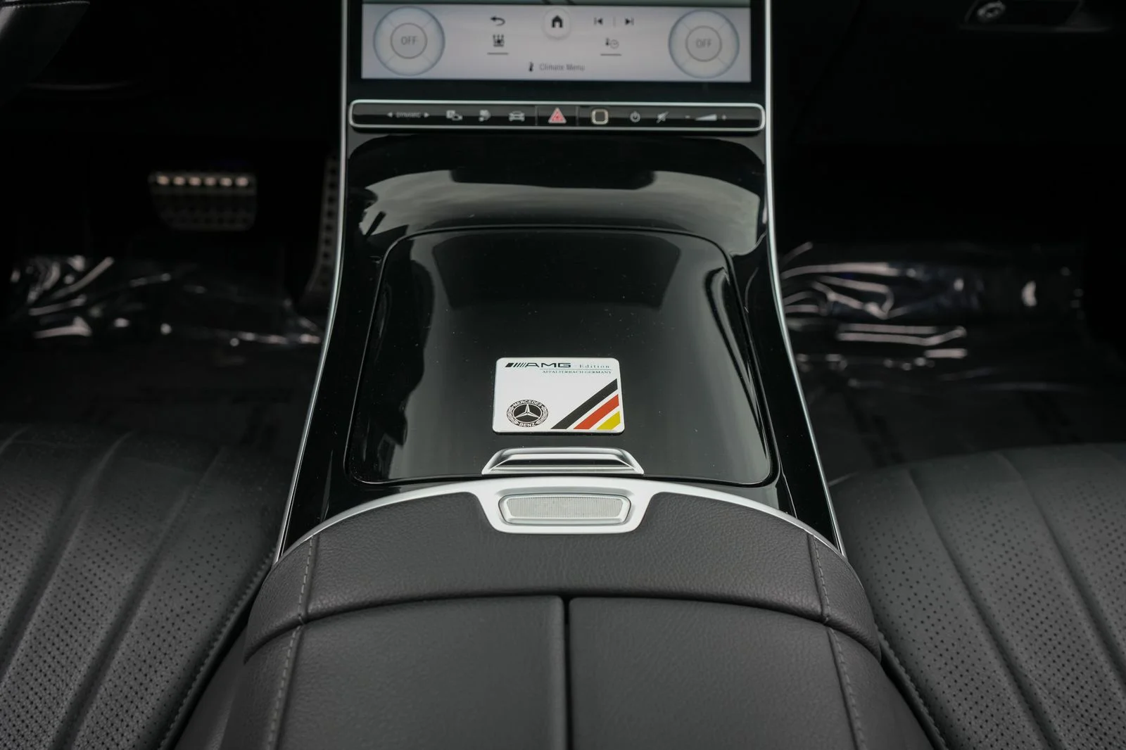 Used 2023 Black Mercedes-Benz S 580e image 36
