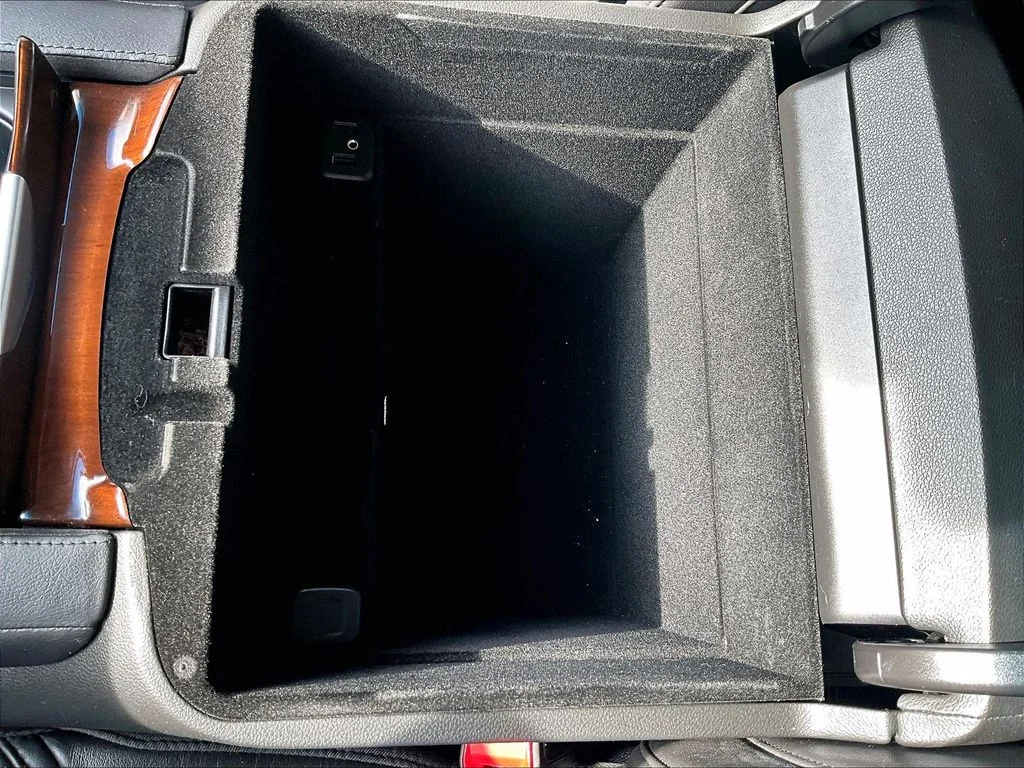 Used 2019 Black Cadillac Premium Luxury image 33