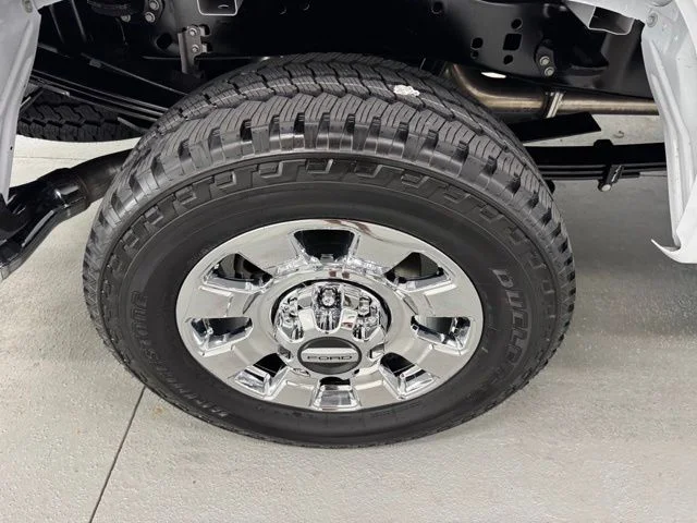New 2026 Oxford White Ford F-250® Lariat® image 21