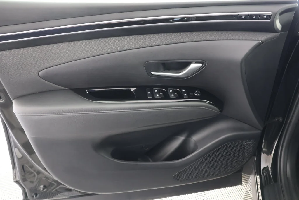 Used 2024 Black Pearl Hyundai Limited image 26