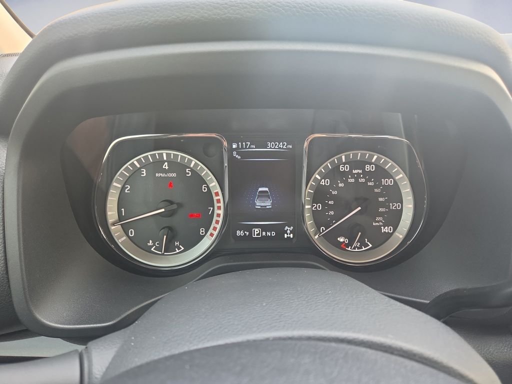Used 2018 Red Nissan SV image 14