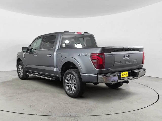 Certified Used 2025  Ford Lariat image 3