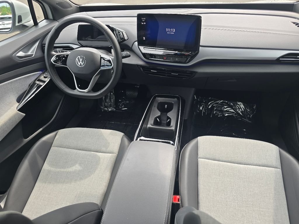 Used 2023 White Volkswagen Standard image 22
