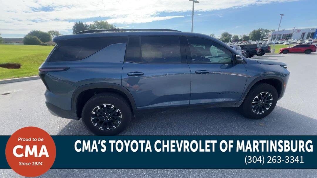Used 2024 Lakeshore Blue Metallic Chevrolet AWD Z71 image 9