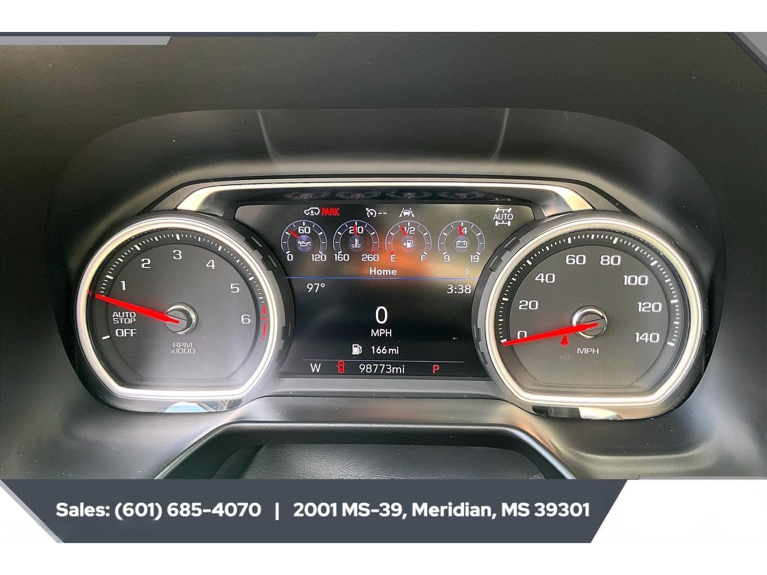2021 Chevrolet Suburban Z71 - Photo 14