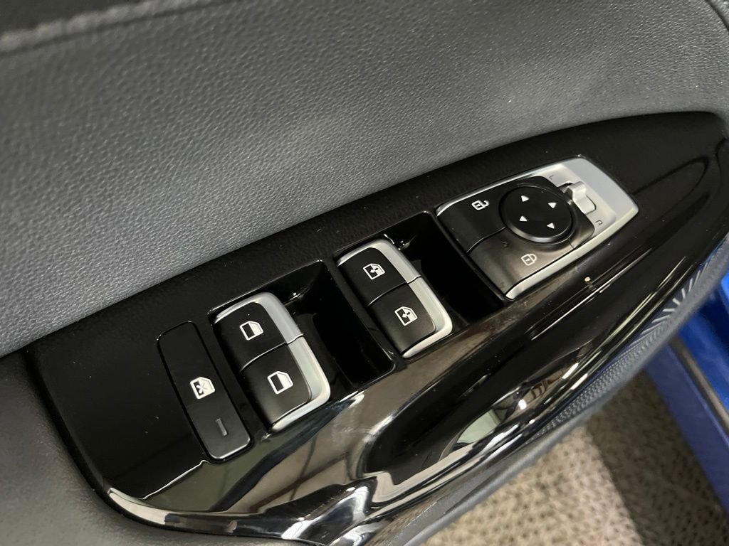 Used 2023 Blue Kia EX image 5