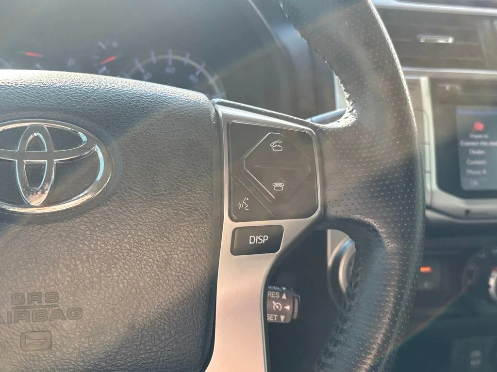 Used 2016 Silver Toyota SR5 Premium image 21