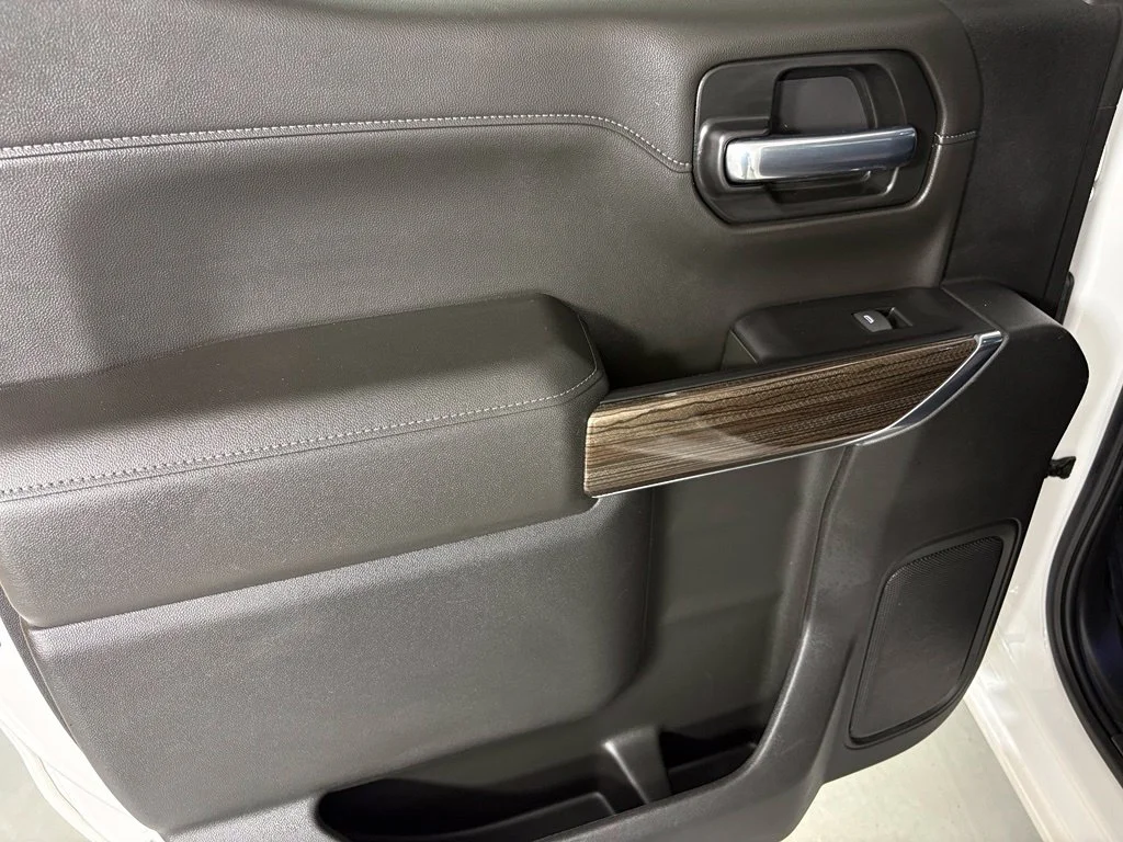 Used 2022 Beige Chevrolet RST image 39