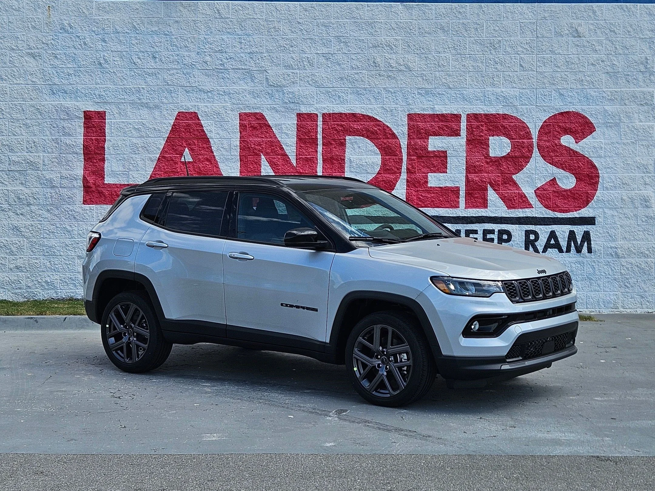 2026 Jeep Compass Limited Altitude 4X4's photo