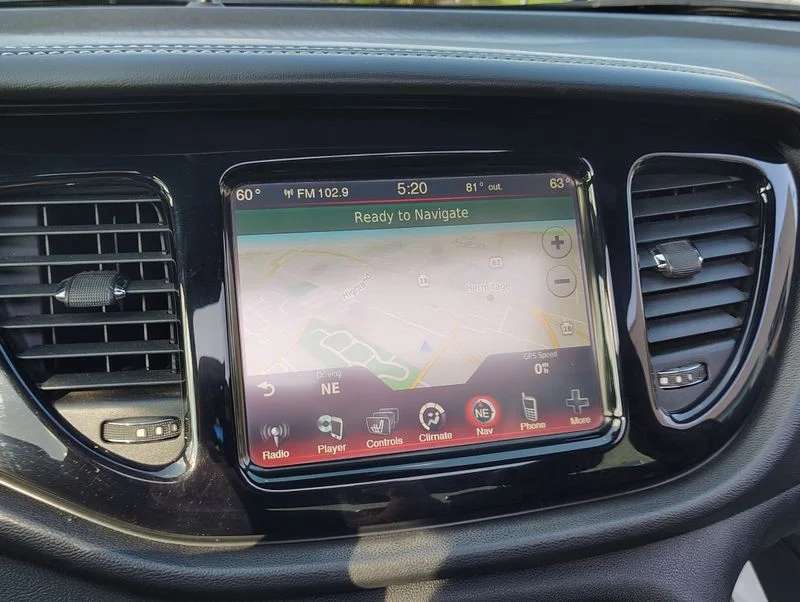 Used 2013 Black Dodge Limited image 28