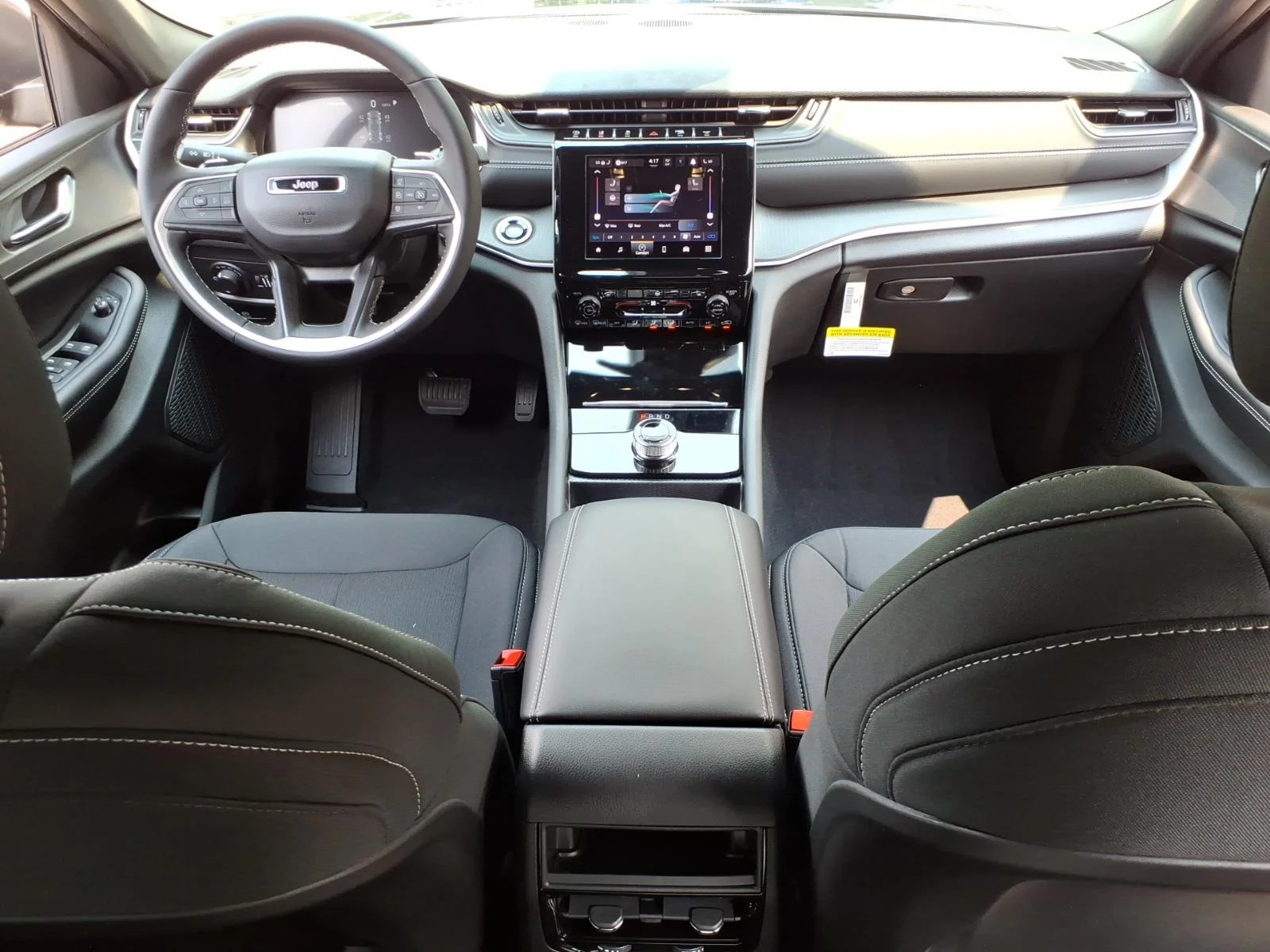 New 2026 Baltic Gray Metallic Clearcoat Jeep Laredo X image 7