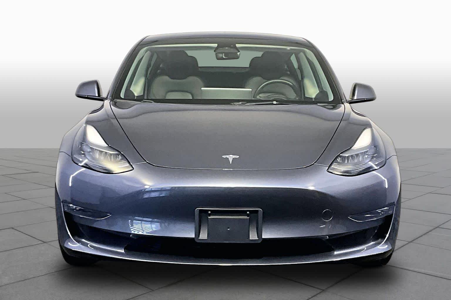 Used 2023 Midnight Silver Metallic Tesla Performance image 3