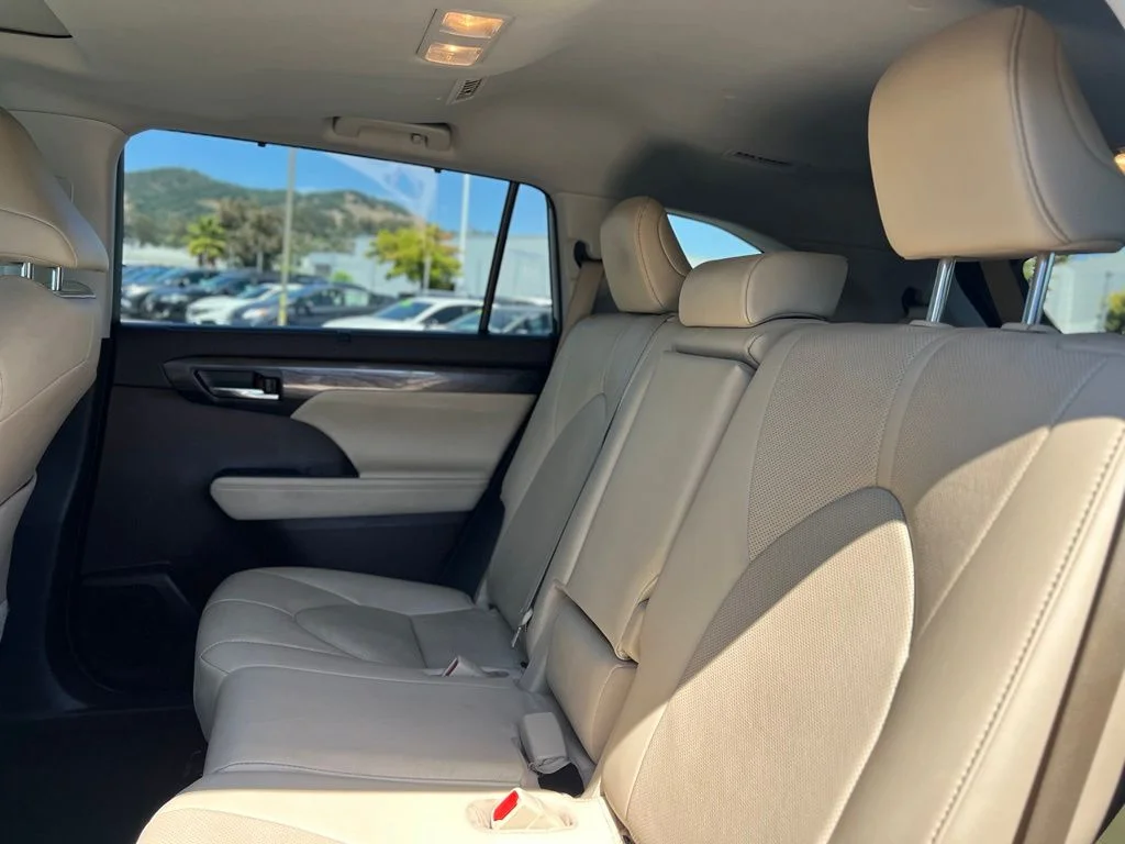 Used 2021 Silver Toyota Limited image 18